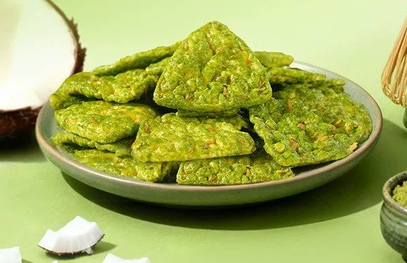 Matcha coconut corn chips in a bowl
